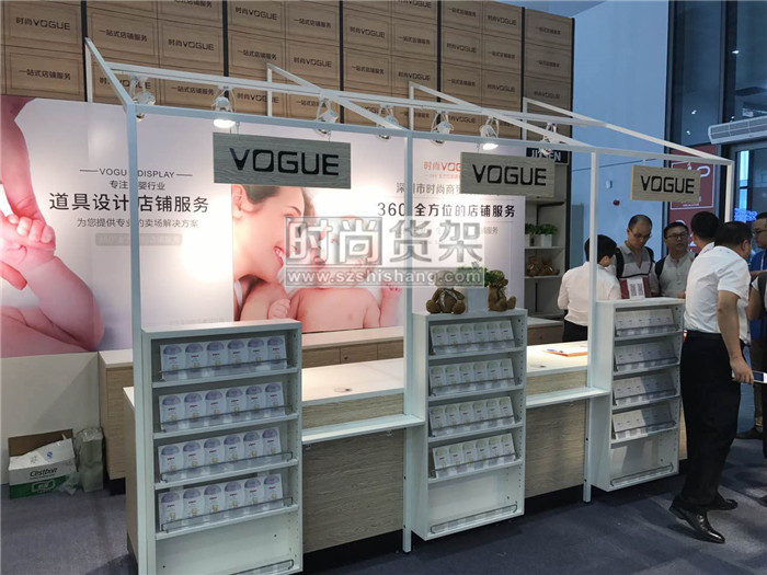 母嬰店收銀臺(tái)